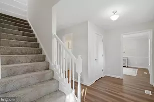 2760 Sun Valley Dr, Waldorf, MD 20603 - Photo 9