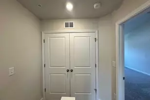 5558 Marksburg Pl, White Plains, MD 20695 - Photo 13