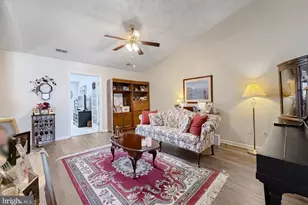 2299 Vine Hill Ct, Waldorf, MD 20602 - Photo 15