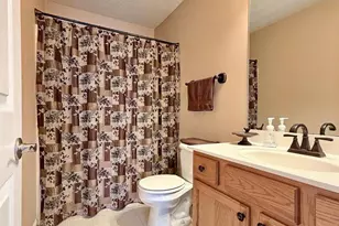 1019 Norfolk Dr, La Plata, MD 20646 - Photo 53