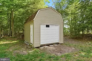 10560 S Faulkner Rd, Faulkner, MD 20632 - Photo 9