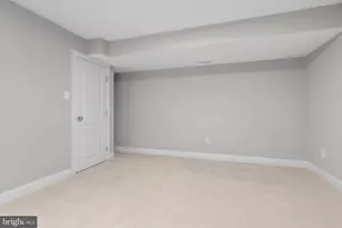 4554 Coachmans Path Ct, Waldorf, MD 20601 - Photo 33