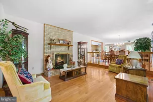 4465 Camelot Dr, Pomfret, MD 20675 - Photo 5