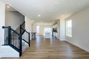 10532 Cobbler Pl, White Plains, MD 20695 - Photo 11