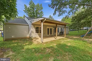 3525 Smoke Tree Ct, Waldorf, MD 20602 - Photo 33