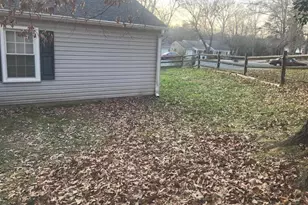 3525 Smoke Tree Ct, Waldorf, MD 20602 - Photo 15