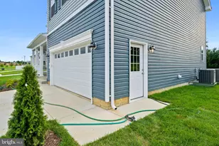 9 Candleberry Dr, La Plata, MD 20646 - Photo 7