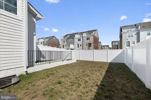 5680 Lewis Carroll Dr, White Plains, MD 20695 - Photo 43