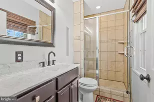 907 Charles St, La Plata, MD 20646 - Photo 15