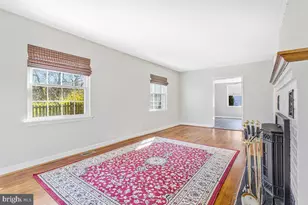 907 Charles St, La Plata, MD 20646 - Photo 5