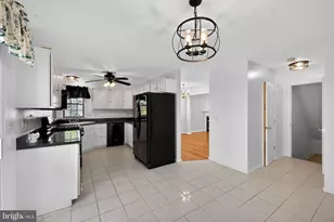 10325 Cassidy Ct, Waldorf, MD 20601 - Photo 13