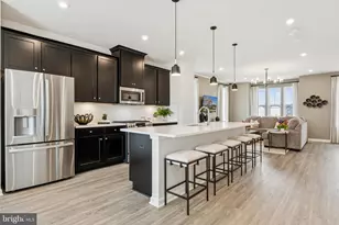 10417 Harstad Dr, Waldorf, MD 20603 - Photo 3