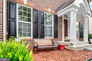 11976 Castle Pines Ln, Waldorf, MD 20602 - Photo 5