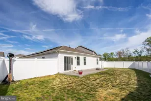291 Forest Edge Ave, La Plata, MD 20646 - Photo 11