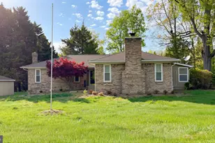 1200 E Patuxent Dr E, La Plata, MD 20646 - Photo 3