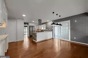 1200 E Patuxent Dr E, La Plata, MD 20646 - Photo 17