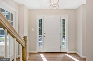 8 E Poplar Ln, Indian Head, MD 20640 - Photo 5
