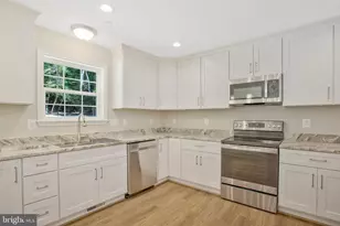 8 E Poplar Ln, Indian Head, MD 20640 - Photo 3