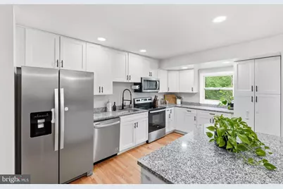 9375 Westfield Drive, White Plains, MD 20695 - Photo 3