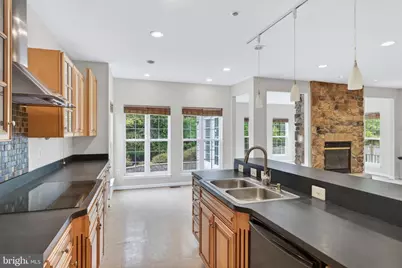 2910 Merchant Court, Waldorf, MD 20603 - Photo 31