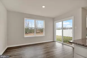 166 Charming Frst Ave, La Plata, MD 20646 - Photo 9