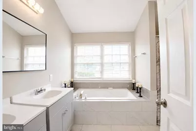 9910 Robstown Place, Waldorf, MD 20603 - Photo 11