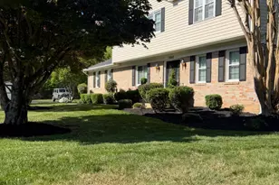 11063 Ellinger Dr, White Plains, MD 20695 - Photo 3