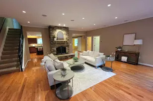 10060 Harmony Hill Ln, La Plata, MD 20646 - Photo 5