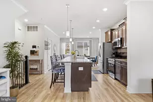 11649 Dorothy Sayers Pl, White Plains, MD 20695 - Photo 9