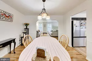 8709 Valley Dr, Waldorf, MD 20603 - Photo 11