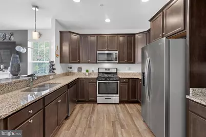 310 Buckeye Circle, La Plata, MD 20646 - Photo 7