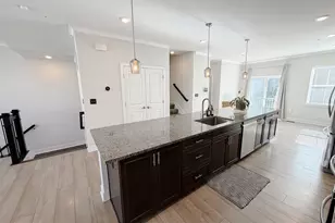 5382 Phillis Wheatley Pl, White Plains, MD 20695 - Photo 9