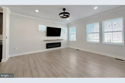 5382 Phillis Wheatley Pl, White Plains, MD 20695 - Photo 5