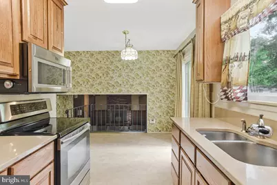 2266 Easton Court, Waldorf, MD 20602 - Photo 11
