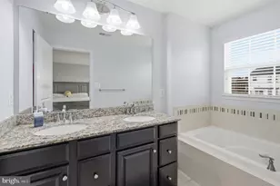 5652 Barnstormers Ln, Waldorf, MD 20602 - Photo 33