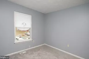 6276 Whistlers Pl, Waldorf, MD 20603 - Photo 11