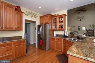 8757 Port Tobacco Rd, La Plata, MD 20646 - Photo 19