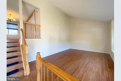 10389 Chamberlin Court E, Waldorf, MD 20601 - Photo 3