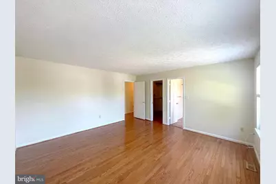 10389 Chamberlin Court E, Waldorf, MD 20601 - Photo 19