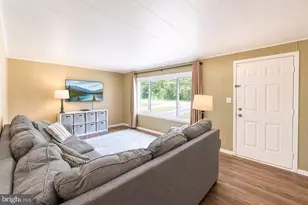 15 Willow Ln, La Plata, MD 20646 - Photo 11
