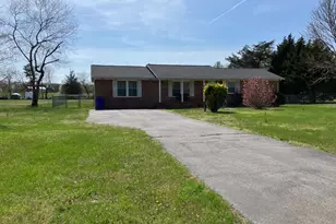 5605 Huckleberry Dr, Bryantown, MD 20617 - Photo 1