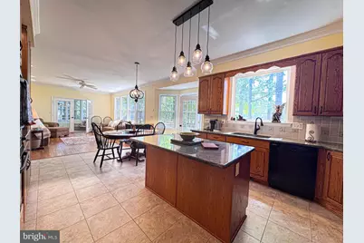 11325 Ingels, Swan Point, MD 20645 - Photo 23