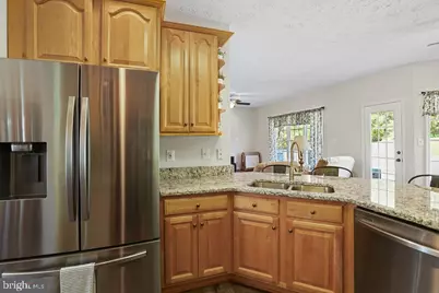 15212 Truman Manor Lane, Waldorf, MD 20601 - Photo 17