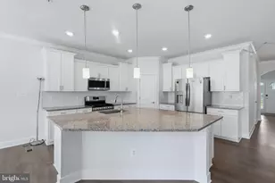 4440 Shakespeare Cir, White Plains, MD 20695 - Photo 11