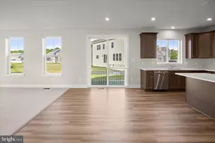 3823 Solidarity Cir, White Plains, MD 20603 - Photo 15