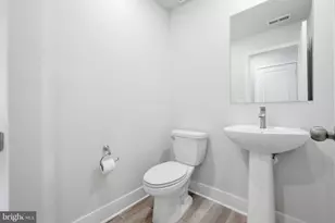 10915 Drummond Pl, White Plains, MD 20695 - Photo 19