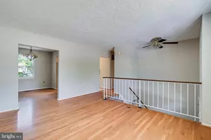 2307 Valley Oak Ct, Waldorf, MD 20601 - Photo 5