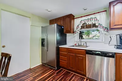 5 Mooncoin Circle, Waldorf, MD 20602 - Photo 7