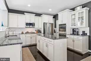 2079 Bagpipe Ln, Waldorf, MD 20601 - Photo 13