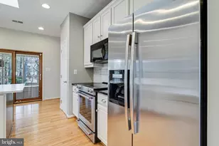14850 King Charles, Issue, MD 20645 - Photo 25